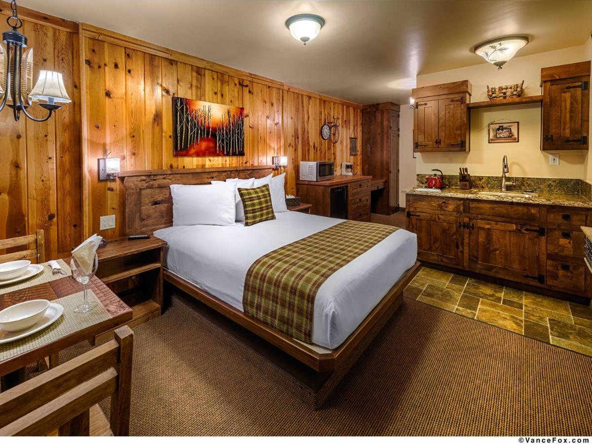 Cedar Glen Lodge Tahoe Vista Room photo